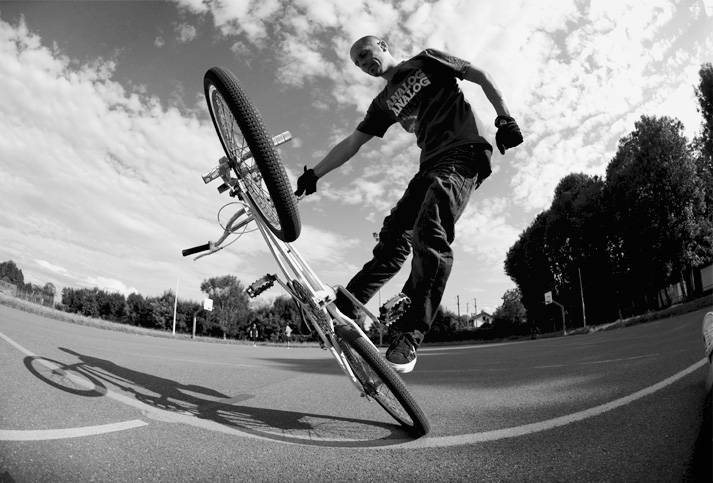 Olivier Varma - Spin Rats - Old school - bmx freestyle, flatland, Lawn mower - ovarma.com